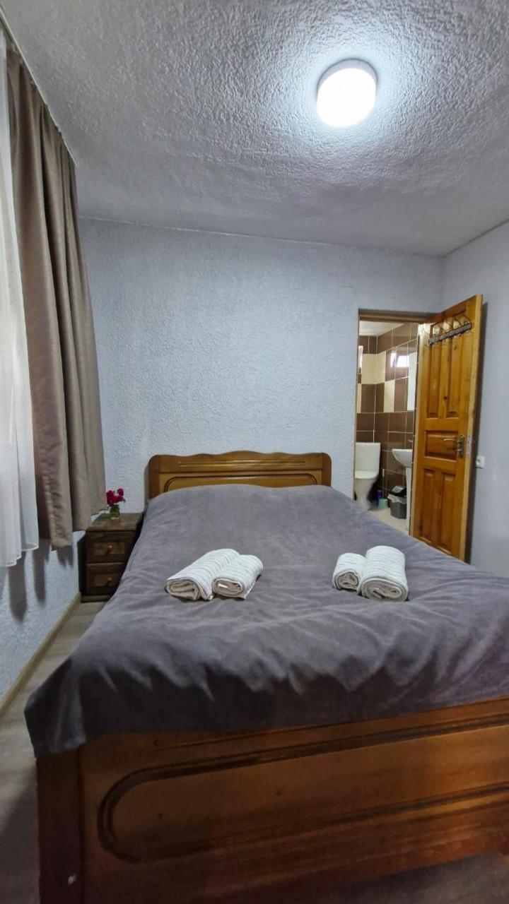 Mestialux Guesthouse Exterior foto